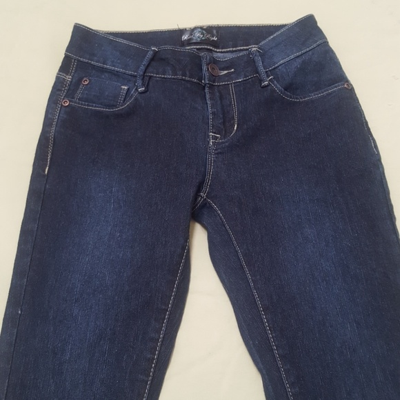 🌟Rebel By Right Jeans - Picture 2 of 4